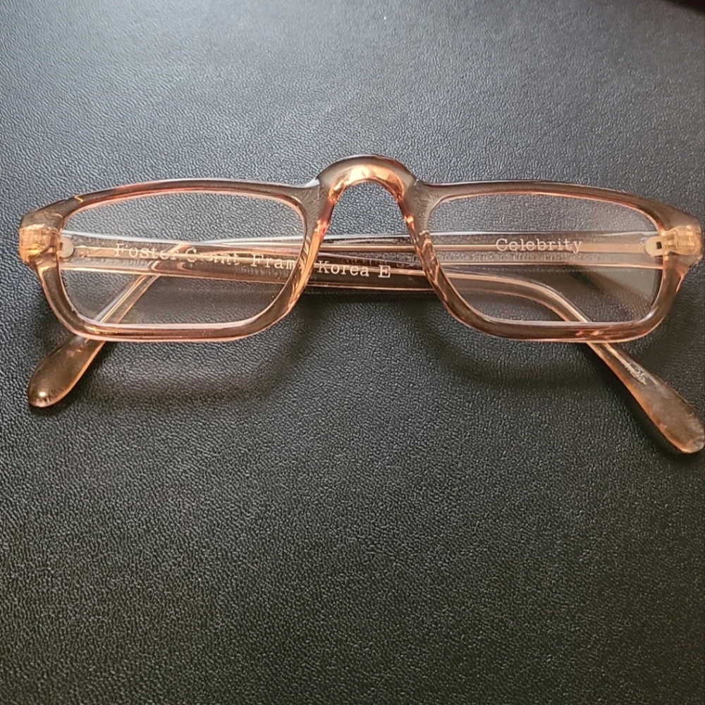 Foster Grant  'Celebrity ' eye glasses frames